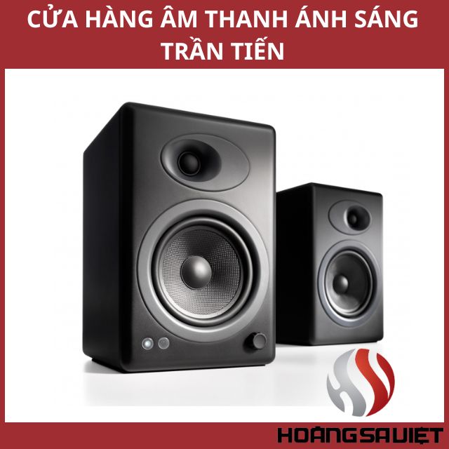 Tran Tien sound and lighting store