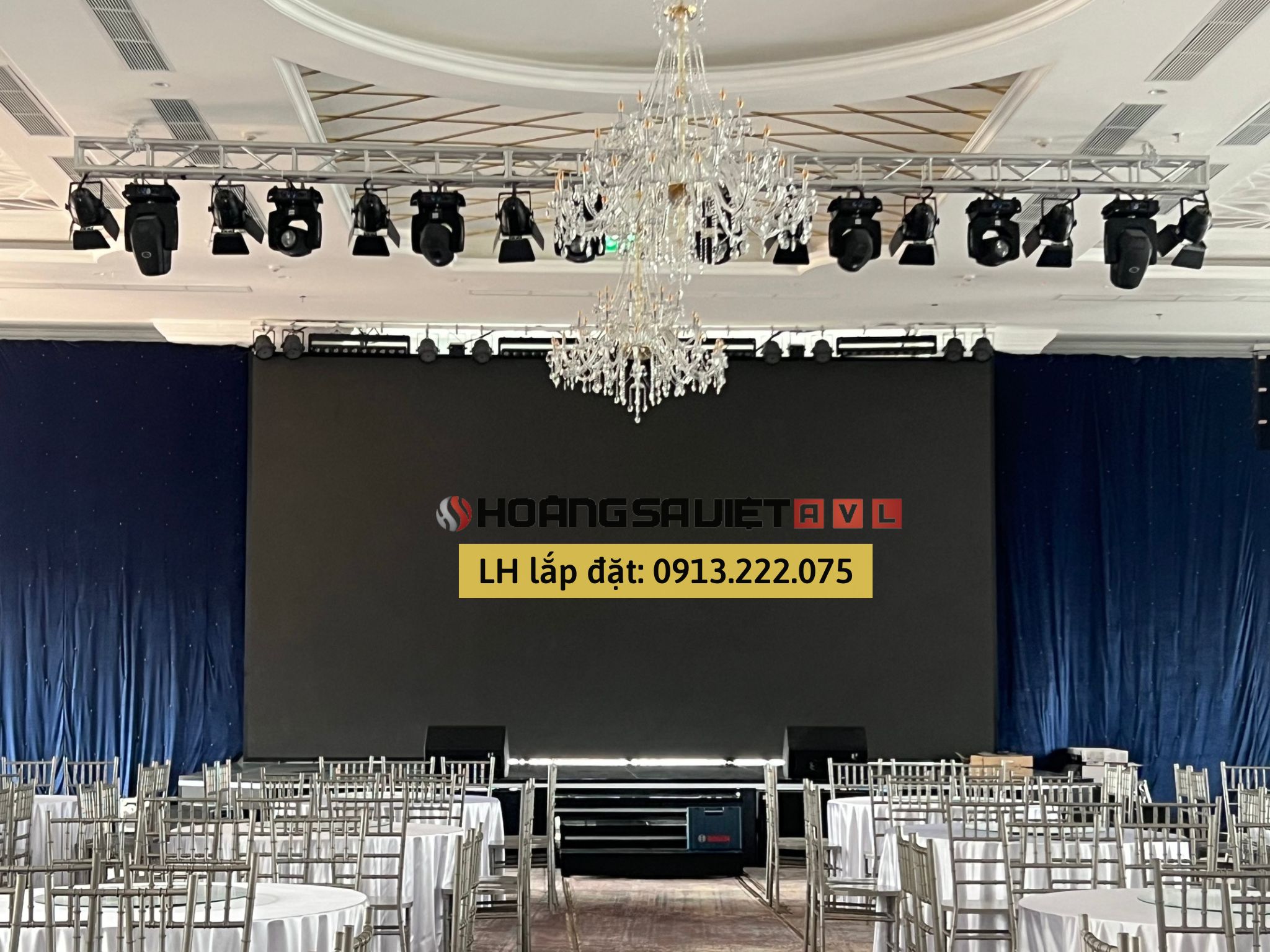 Giai đoạn 2: Tiến hành lắp đặt Ánh sáng hội trường tại Đà Lạt